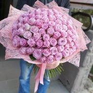 Букет 101 роза «Маритим»